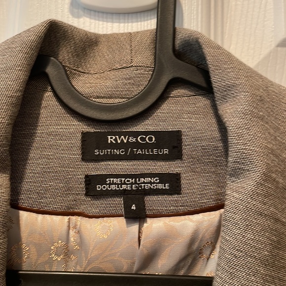 See next listing for matching pant. Taupe jacket w gorgeous gold brocade liner - Picture 2 of 6